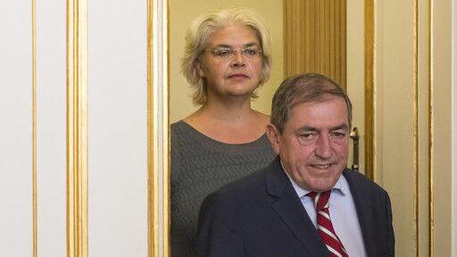 Bürgermeister Schaden tritt zurück