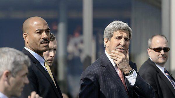 Kerry sprach am Sonntagvormittag mit iranischen Vertretern