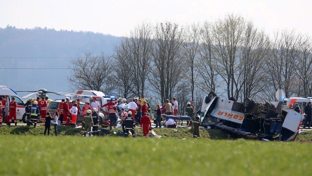 Busunglück in Schwand im Innkreis