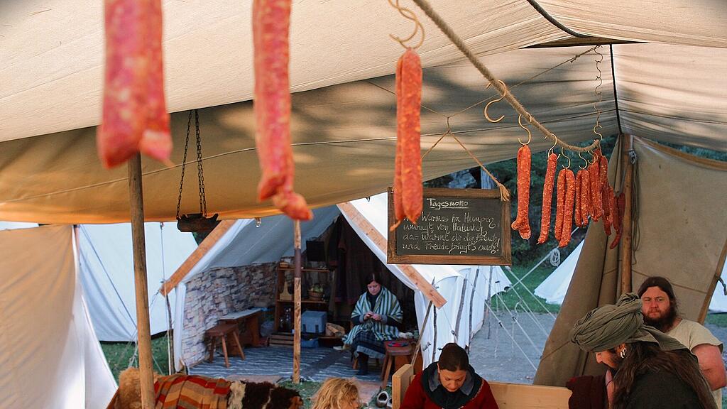 Mittelalterfest auf Burg Finstergr\u00fcn