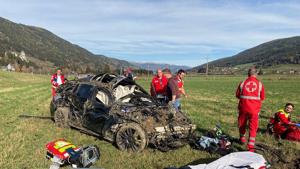 Fahrzeugüberschlag B96 StMargarethen