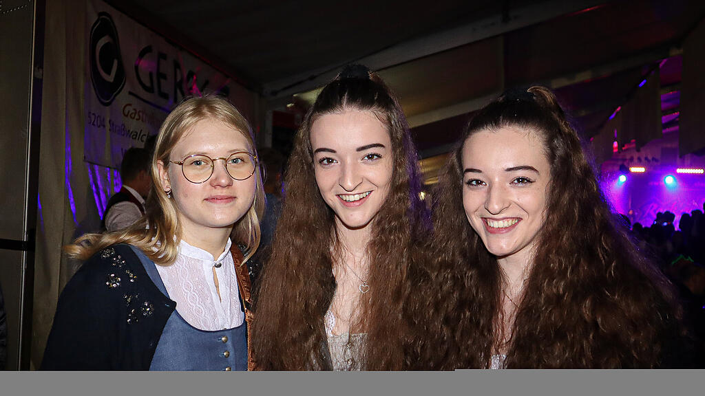Maifest Stra\u00dfwalchen