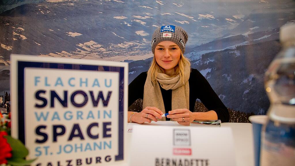 Startnummernausgabe in Flachau