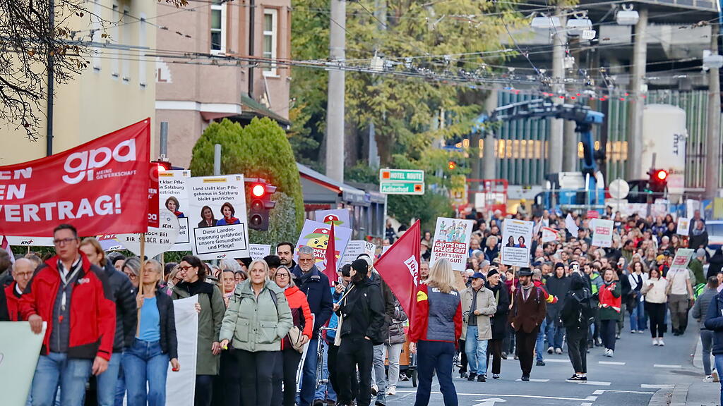 Pflege-Demo in Salzburg II