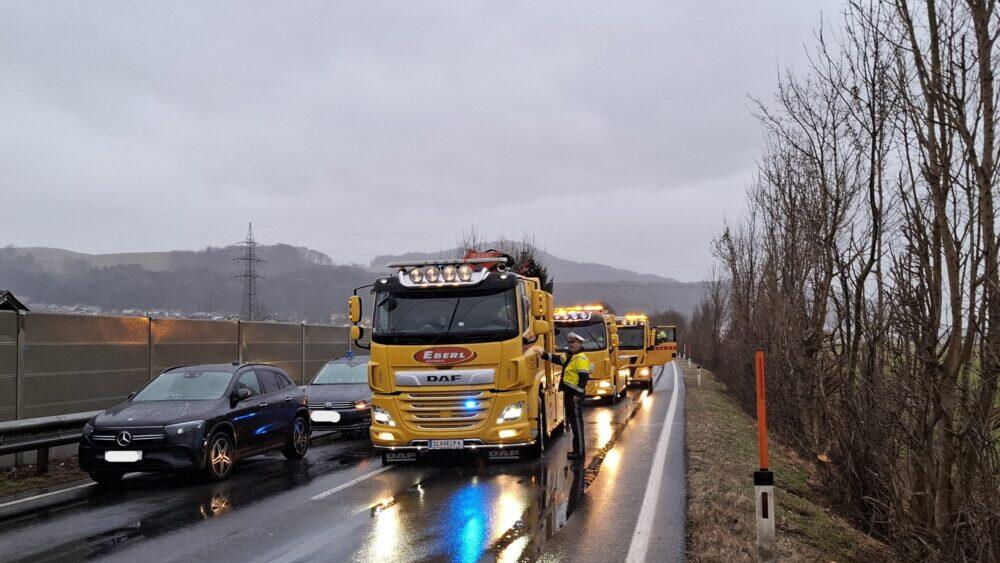 Unfall B156 Anthering