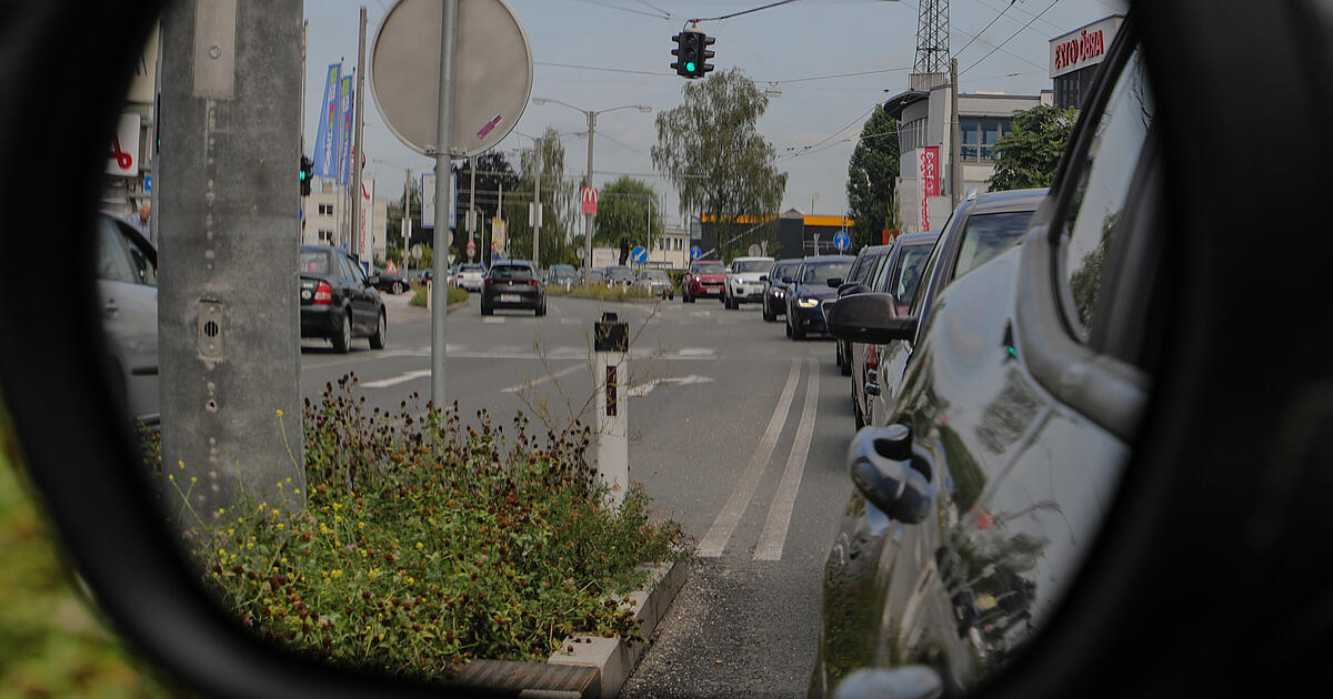 Tag der Deutschen Einheit: Erhöhtes Verkehrsaufkommen und Stau in der Stadt Salzburg