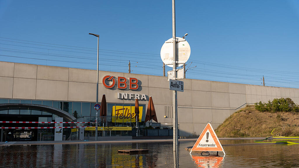 Jahrhunderthochwasser Tullnerfeld_ÖBB Wegscheider 1.jpg