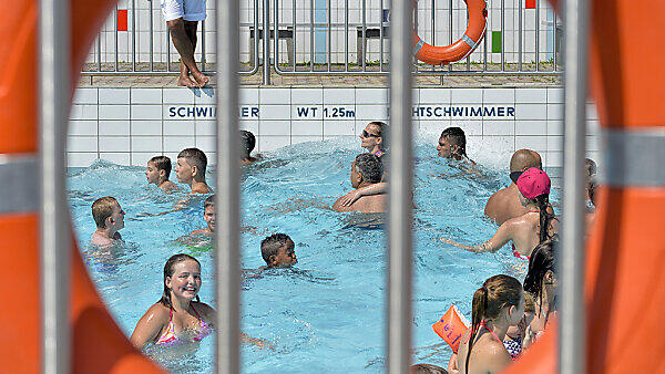Laaerbergbad und Co. hoffen noch auf Zuspruch im August