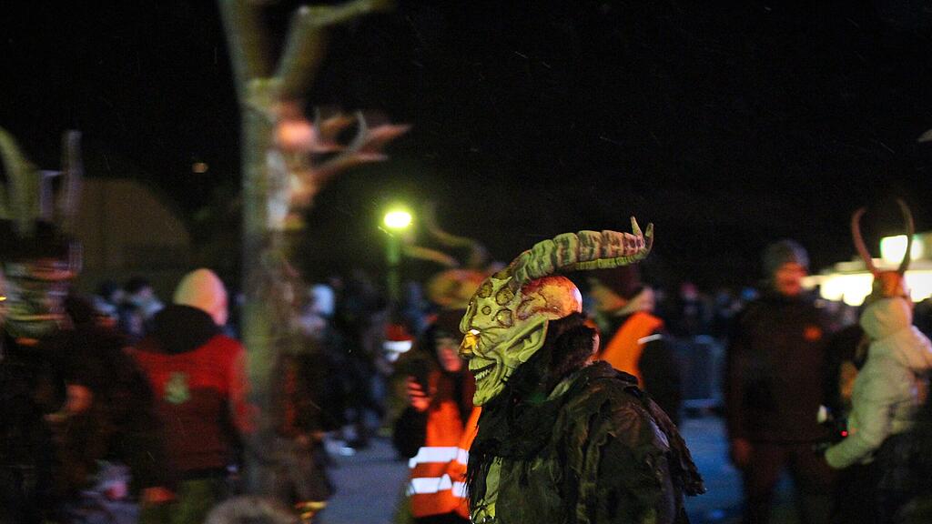 15. Krampuslauf am Villaparkplatz