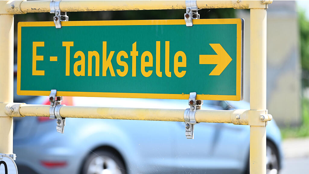 Themenbild E-Mobilität