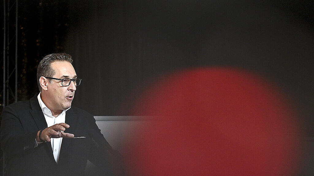 Strache weist zurück, Geld veruntreut zu haben