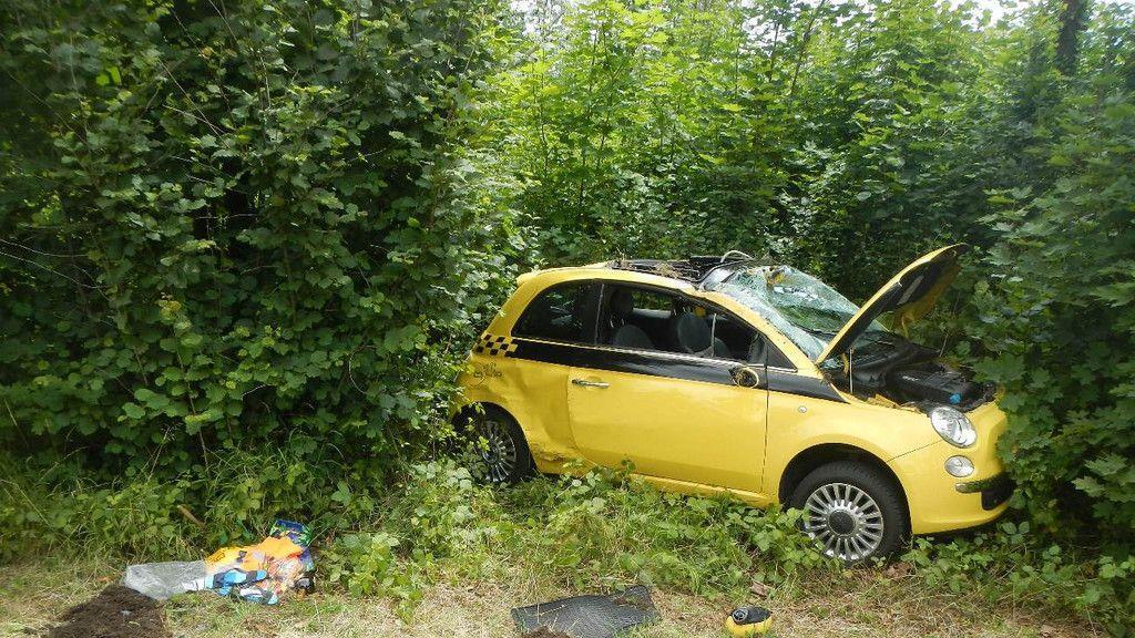 PKw-Überschlag auf der B145