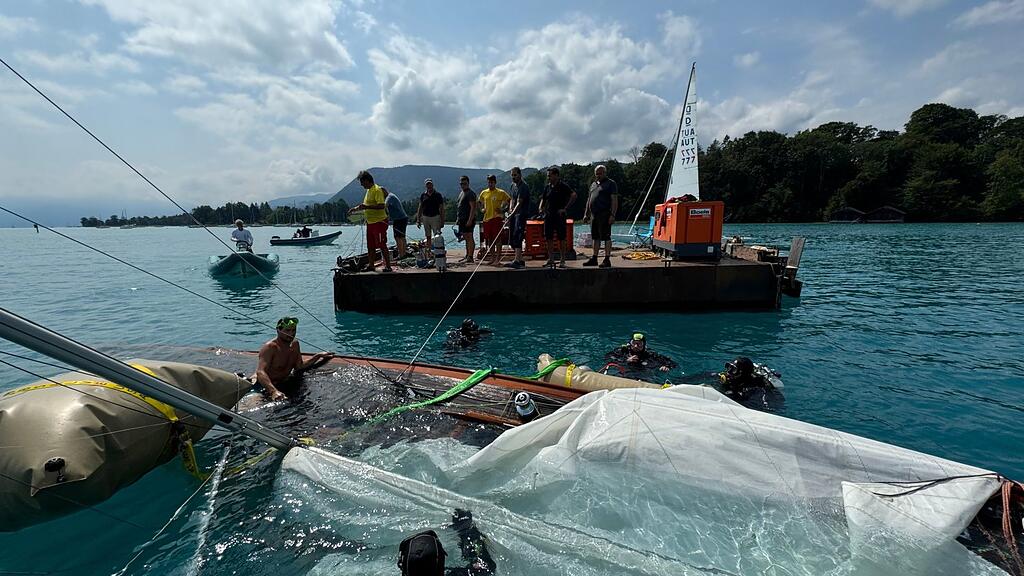 Bergung Holzboot Attersee