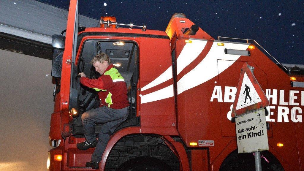 Schwierige Lkw-Bergung