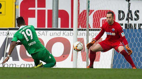 ÖFB-Teamstürmer Okotie zieht ab zum zwischenzeitlichen 4:3