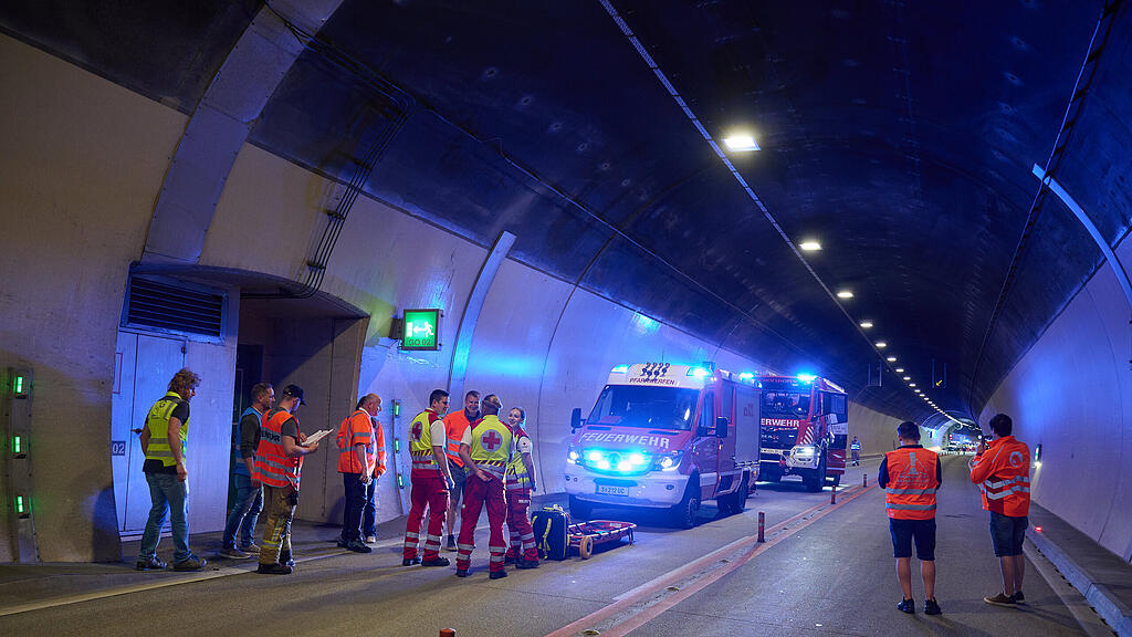 Übung A10 Hieflertunnel