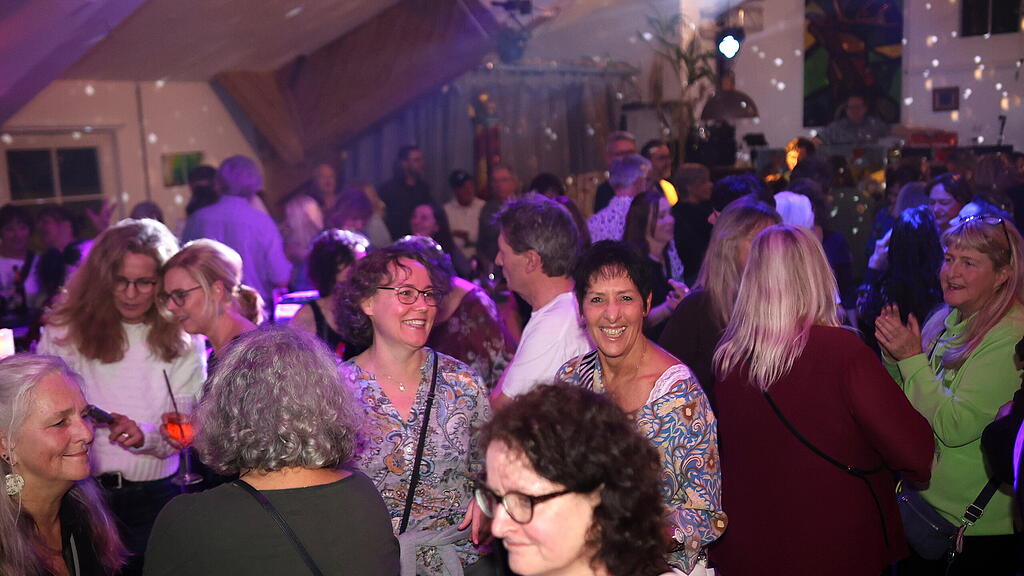 Silver Clubbing Salzburg f\u00fcr die Generation 50+
