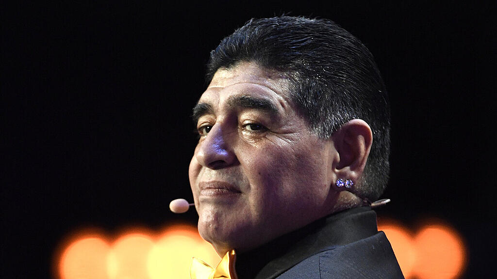 Maradona soll in der Klinik bleiben, bis es ihm besser geht