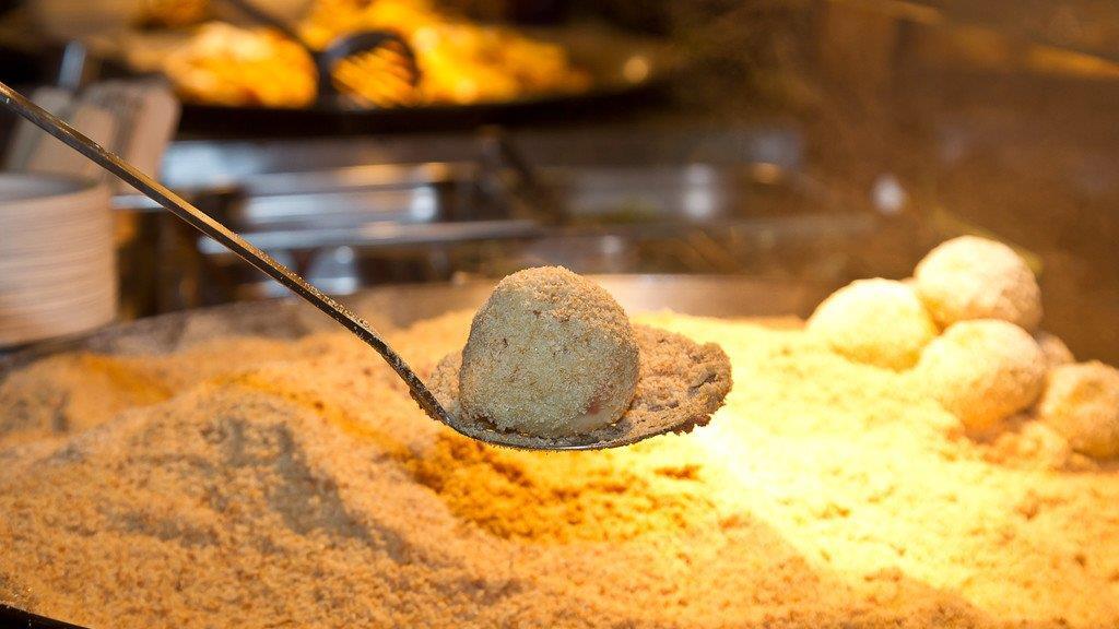41. Salzburger Christkindlmarkt ist eröffnet, II