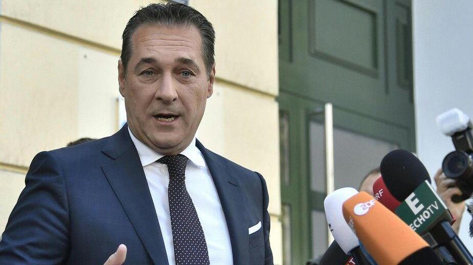 Heinz-Christian Strache wählt