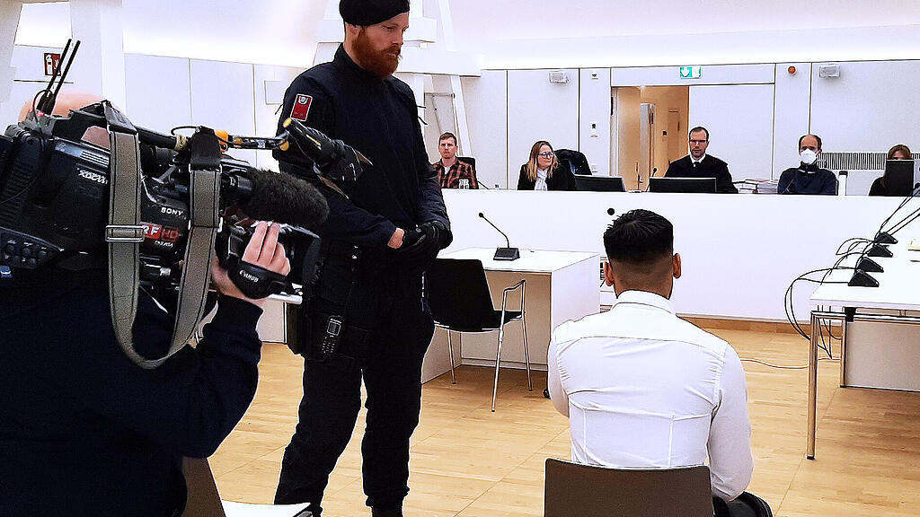 WHATSAPP-BETRUG MIT 524.000 EURO FORDERUNG SALZBURGER VOR GERICHT =(2).jpg