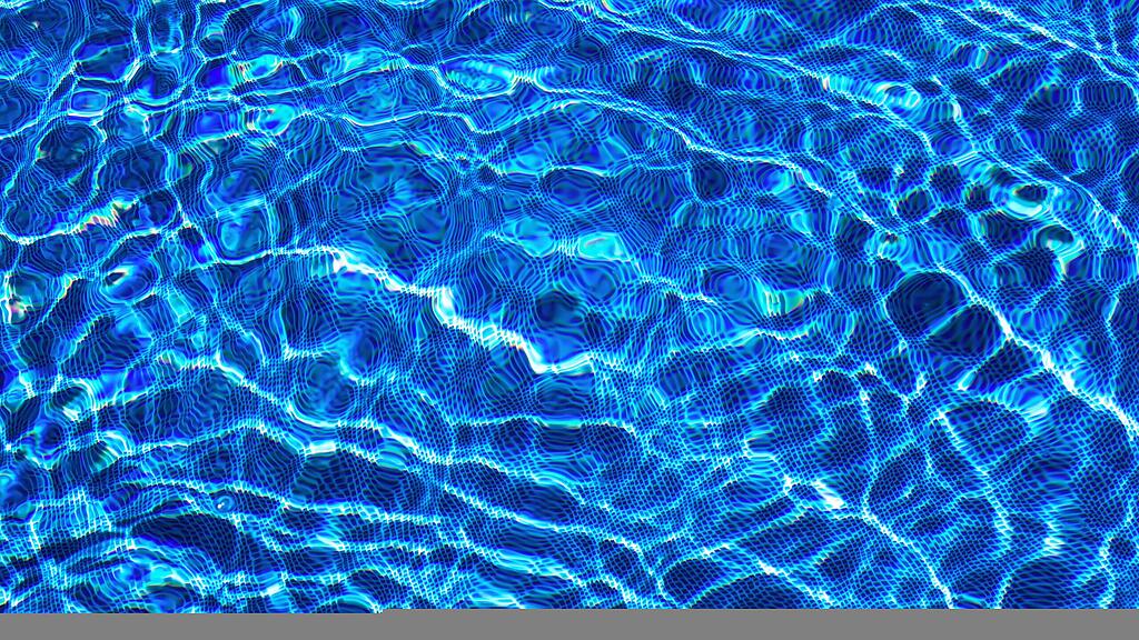 Der Bub war Anfang August in einem Pool gefallen. (Symbolbild)