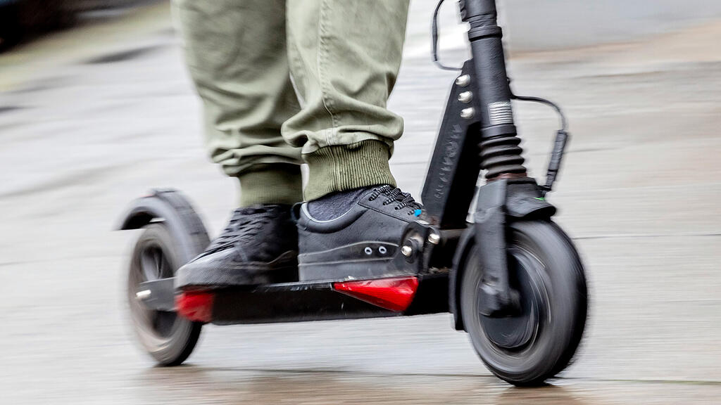 E-Scooter, SB