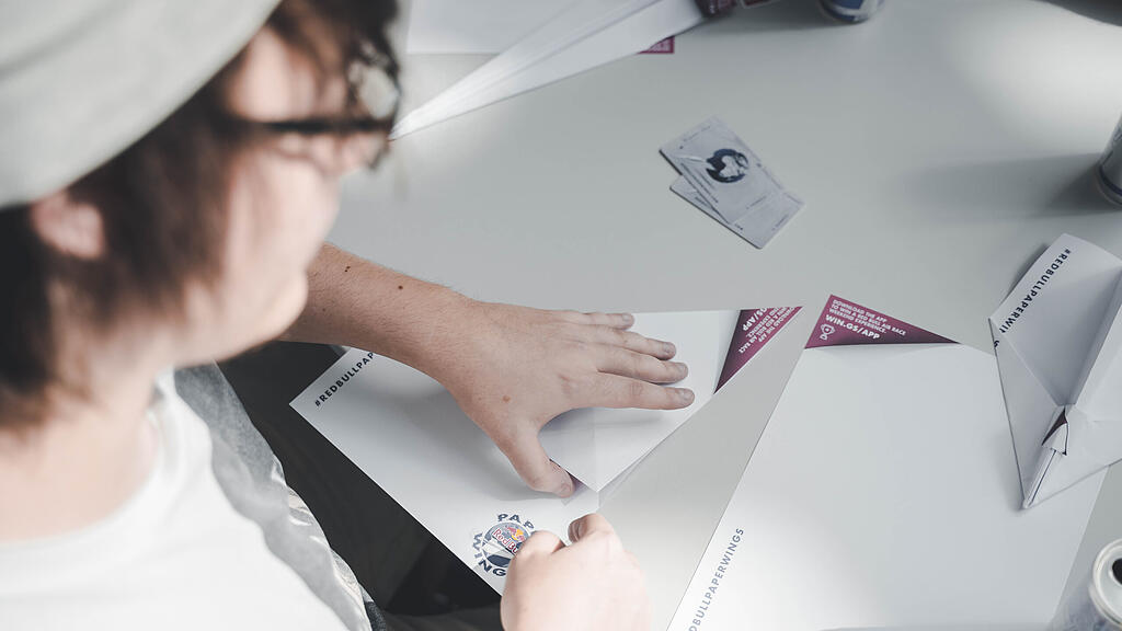 RedBull Paper Wings - Qualifier I