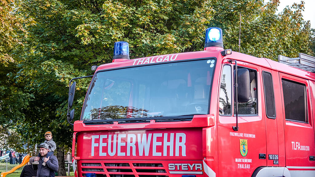 Feuerwehr \u00dcbung im Thalgauer Seniorenheim