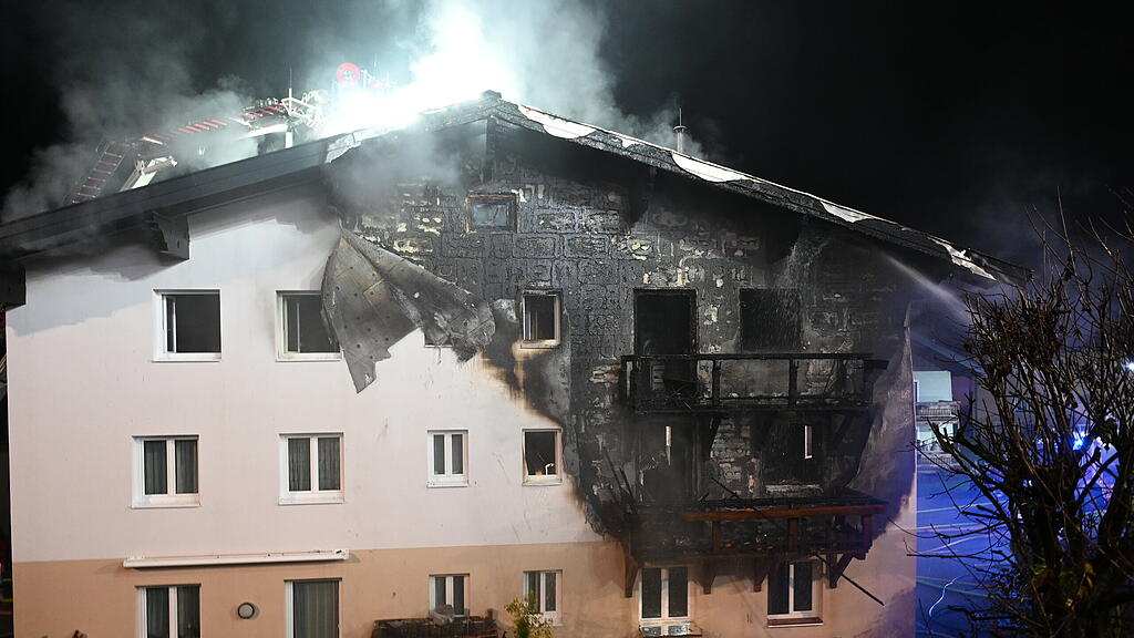 Alarmstufe 4 bei Wohnhausbrand in St. Johann
