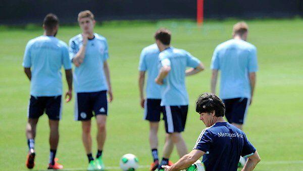 Löw muss auf zahlreiche Leistungsträger verzichten