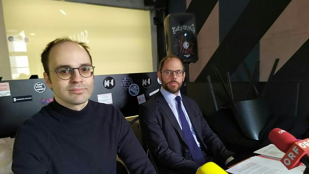 Diesenreiter (l) und Thyri bei der Präsentation ihres Gutachtens