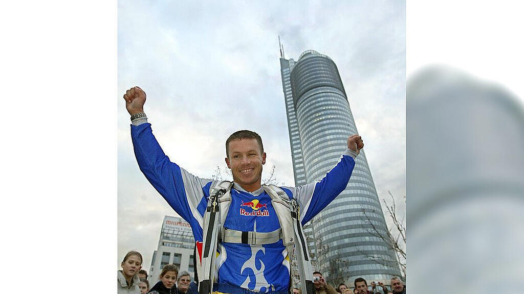 Felix Baumgartner, Red Bull