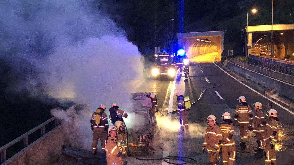 Pkw-Brand auf der A10