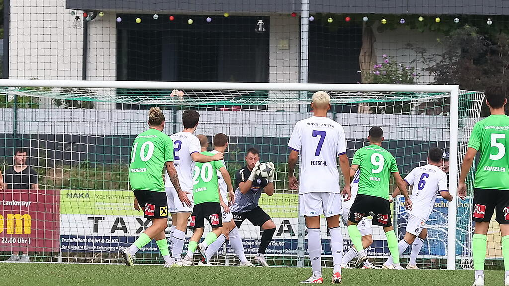 Wals-Gr\u00fcnau, Austria Salzburg