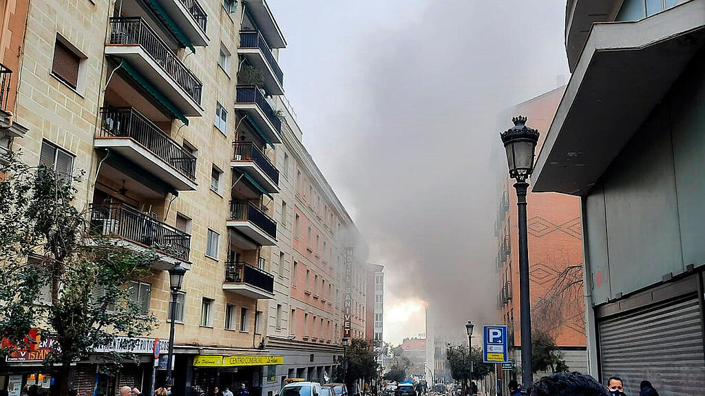 Explosion ersch\u00fcttert Madrid