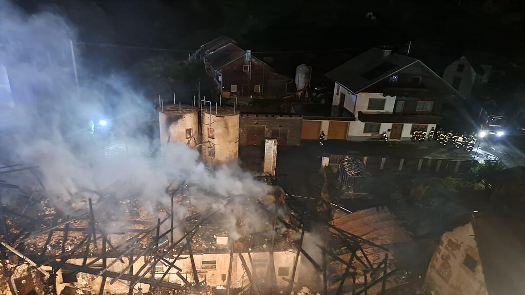 Brandeinsatz Lungauer Feuerwehren Rennweg