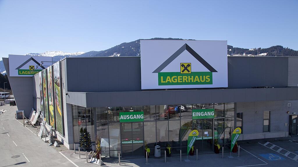 Salzburgs größtes Lagerhaus steht in Saalfelden.