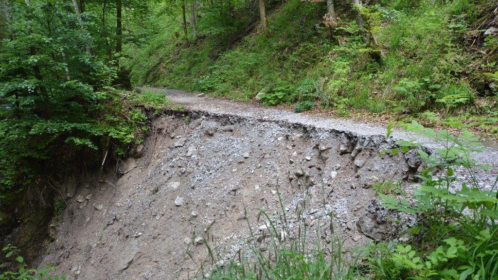 Hochwasser-Schäden in der Glasenbachklamm
