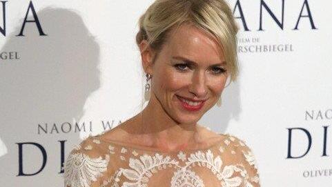 Frisurentrends im Winter 2013: So trägt Naomi Watts ihr Haar