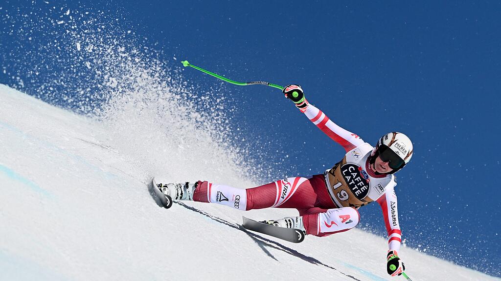 Cornelia Hütter Dritte in Crans Montana Abfahrt