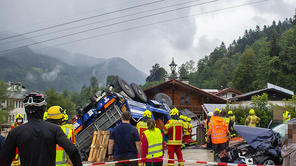 Unfall Hilfs-Lkw THW
