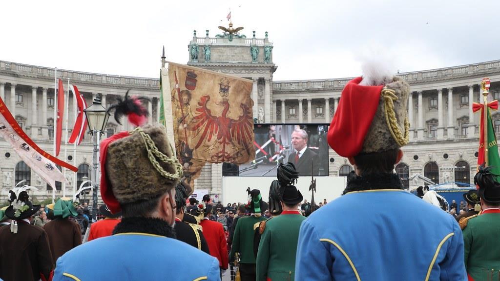 Salzburger Schützen in Wien