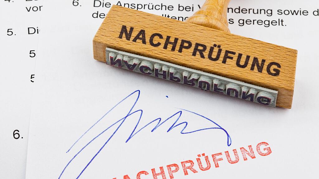 Die Schule veröffentlichte im Netz die Namen der Nachprüfungskandidaten.