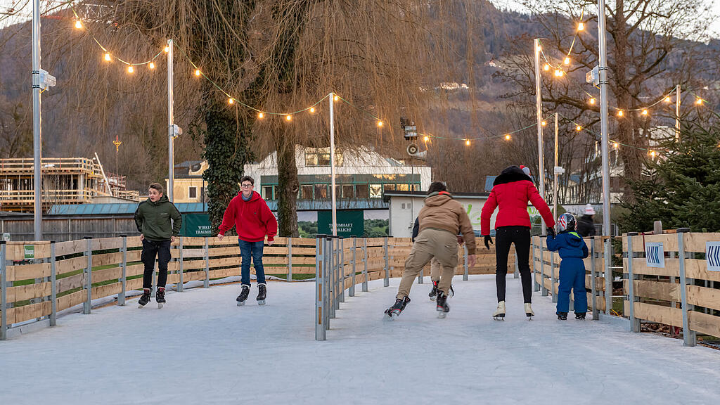 Eiszauber eröffnet