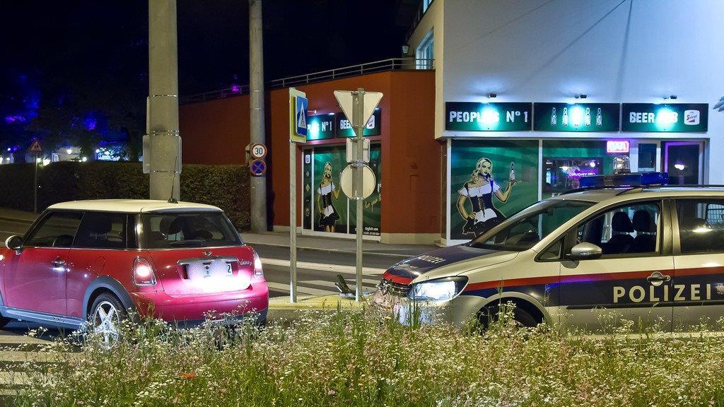 Alkocrash am Hans-Schmid-Platz