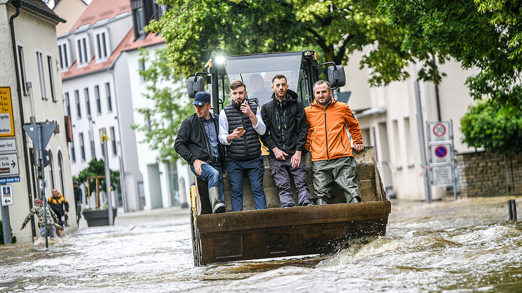 Hochwasser in Bayern, Sonntag