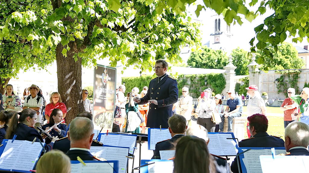 Promenadenkonzert der Eisenbahner Musikkapelle Salzburg