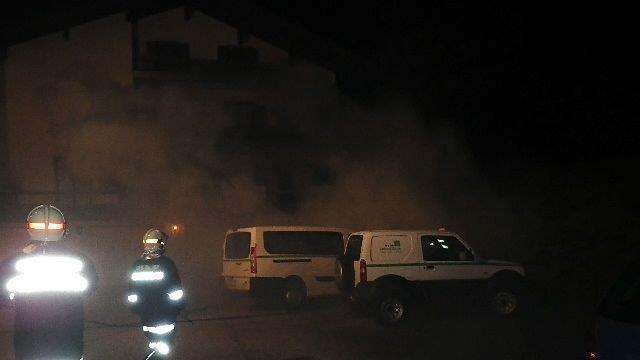 Pkw brennt völlig aus