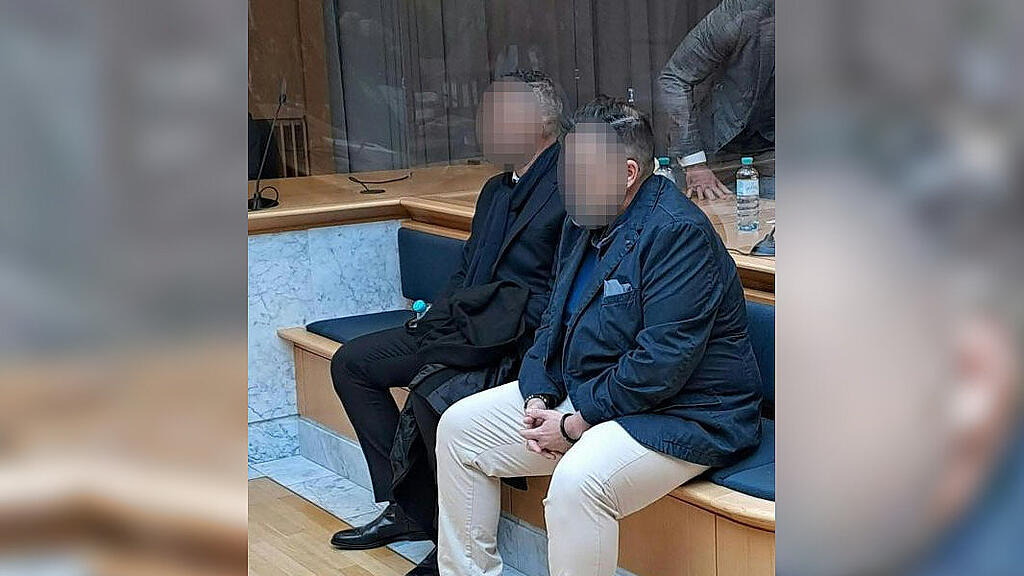 OBERÖSTERREICH ZWEI ZAHNÄRZTE IN STEYR WEGEN KÖRPERVERLETZUNG VOR GERICHT = (1).jpg